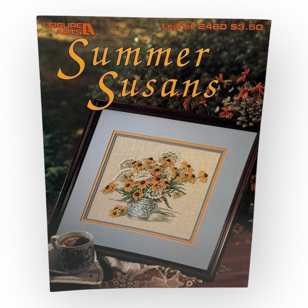 1993 Leisure Arts #2460 Summer Susans Cross Stitch Leaflet Floral Blue & White